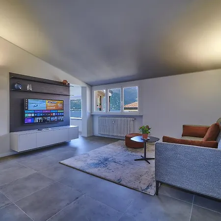 Casa Posta アパート ヴァレンナ